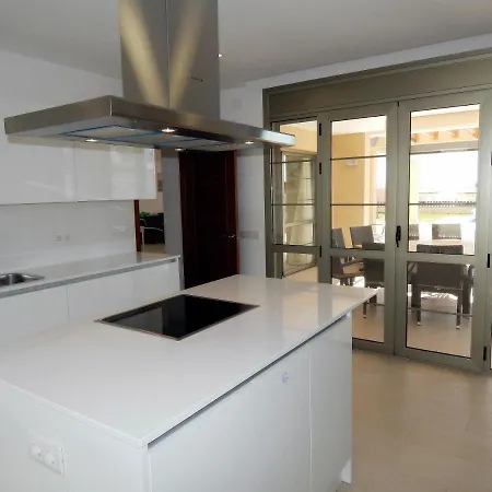 Villa VILLA LUXE MADROÑAL&POOL PRIVATE Heated